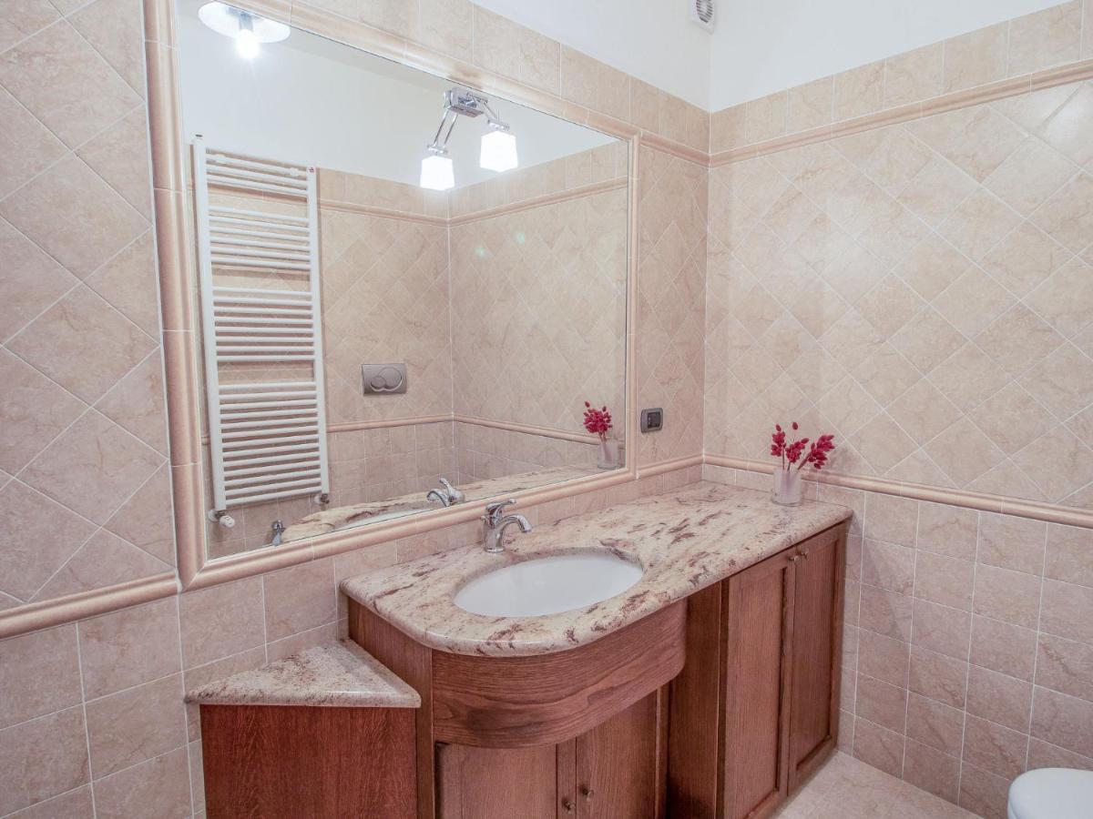 Villa Olindia By Interhome San Savino  Luaran gambar